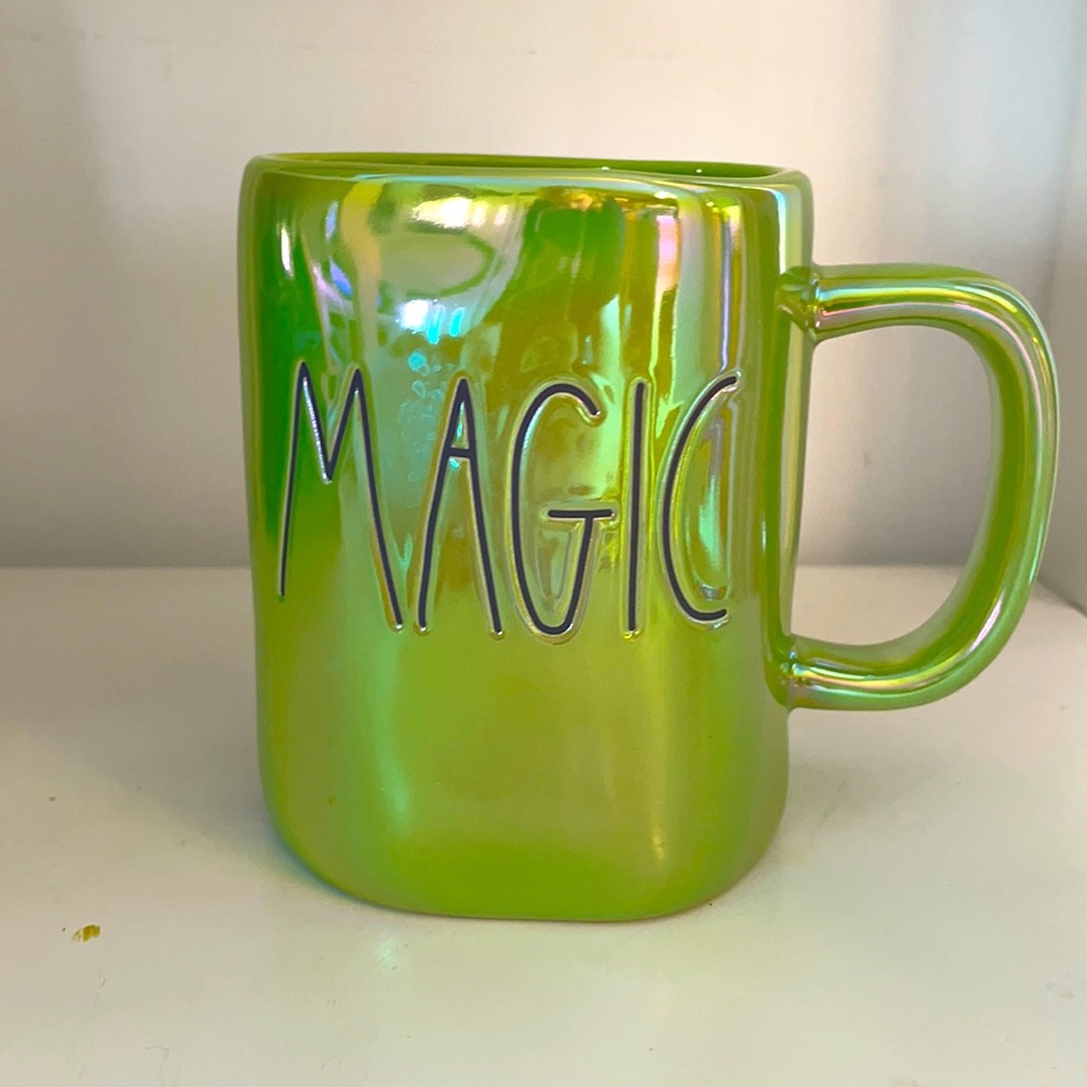 Irredescent Green Rae Dunn Magic Cup